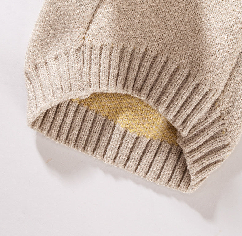 ちびライオンのふわもこニット